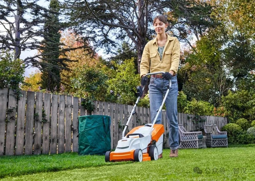 基于BLE和UWB技术的智能割草机器人通信及定位解决方案介绍(图1)